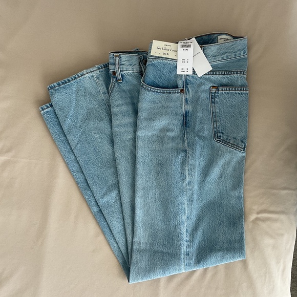 Abercrombie & Fitch Low Rise Ultra Loose Jeans, size 2L - Picture 1 of 15